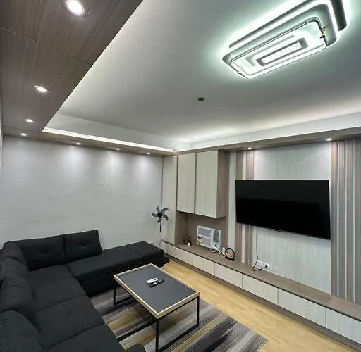 Spacious 2-bedroom Corner Unit Across Shangri-la Apartment